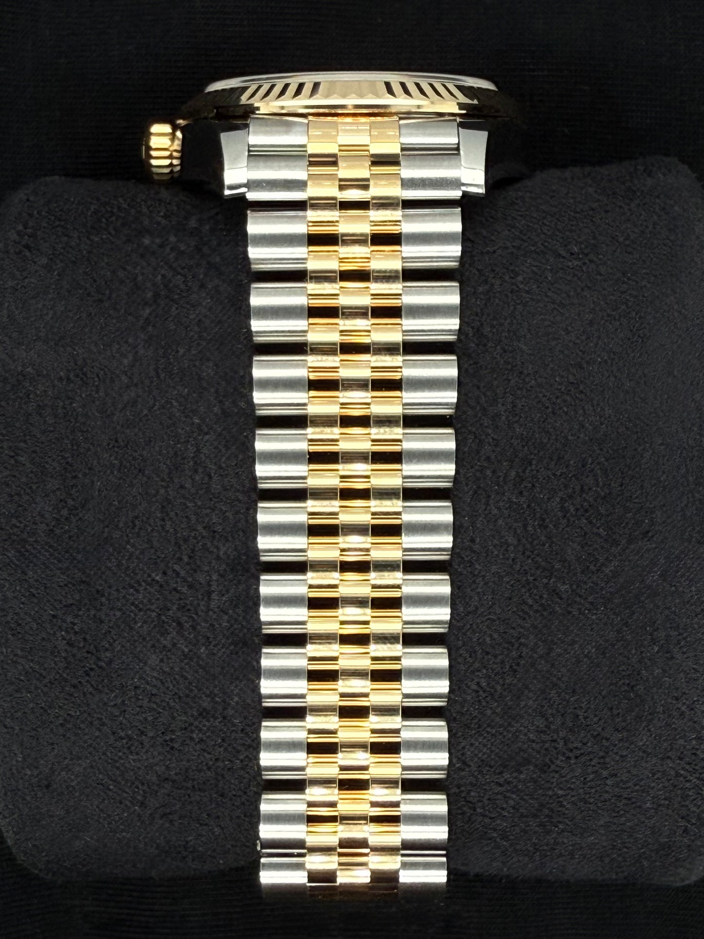 Rolex Datejust 31 "MOP" Mother of Pearl Diamond Dial Jubilee Two Tone 278273 bracelet