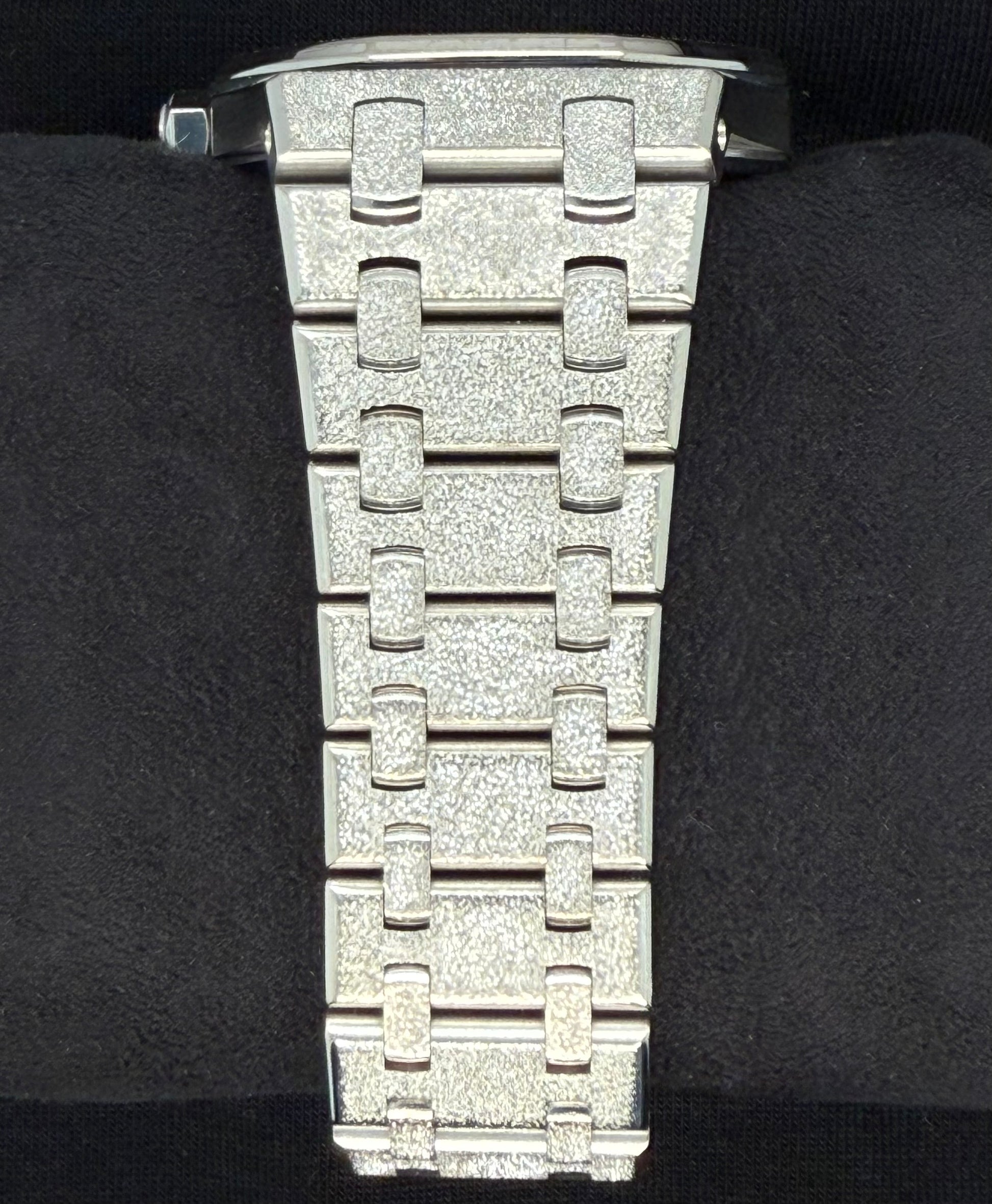 Audemars Piguet Royal Oak Lady 18ct White Gold Silver Dial 67653BC Bracelet 2