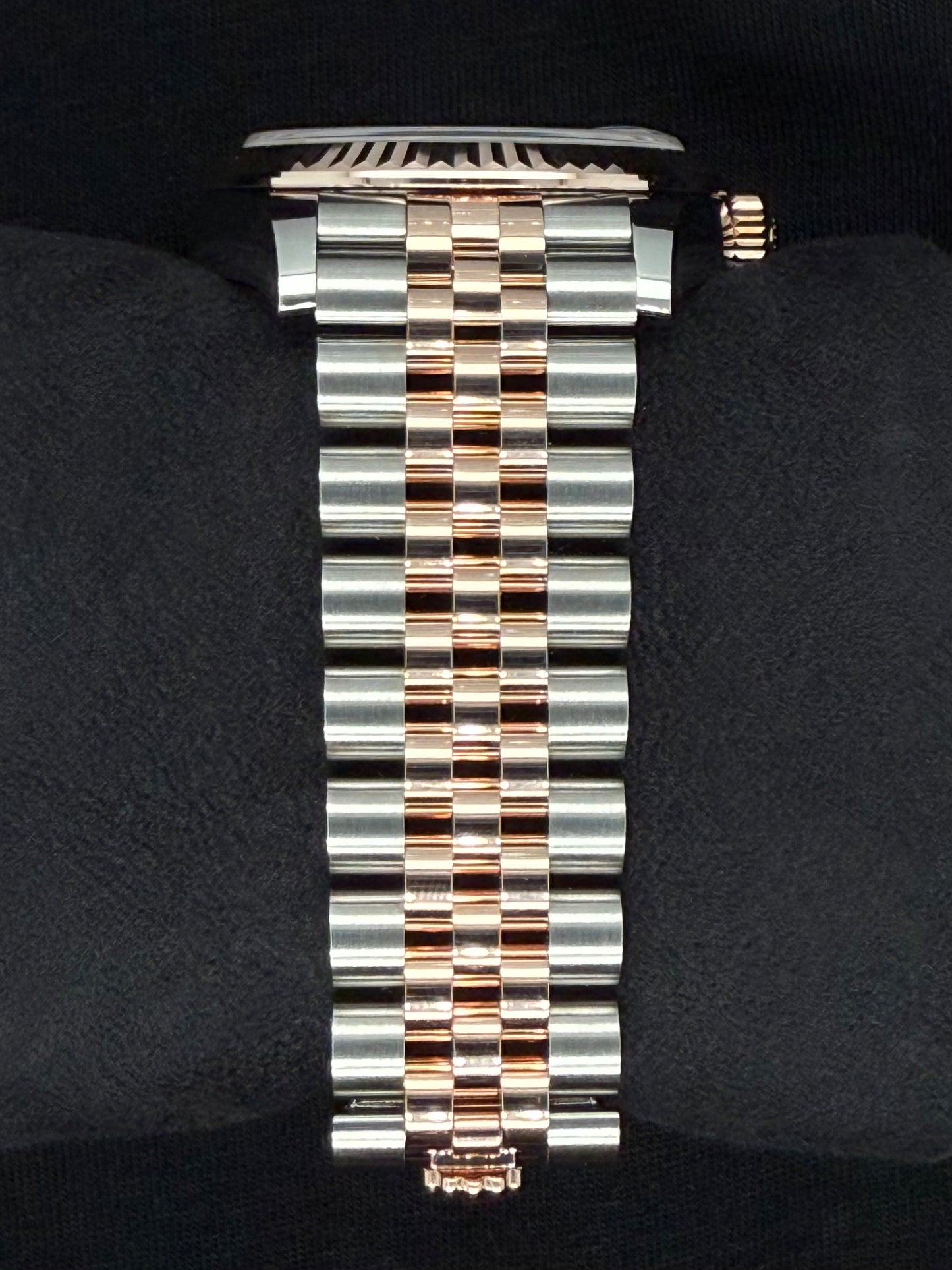Rolex Datejust 31 "MOP" Mother of Pearl Diamond Dial Jubilee Two Tone 278271 | 2025 | 31mm