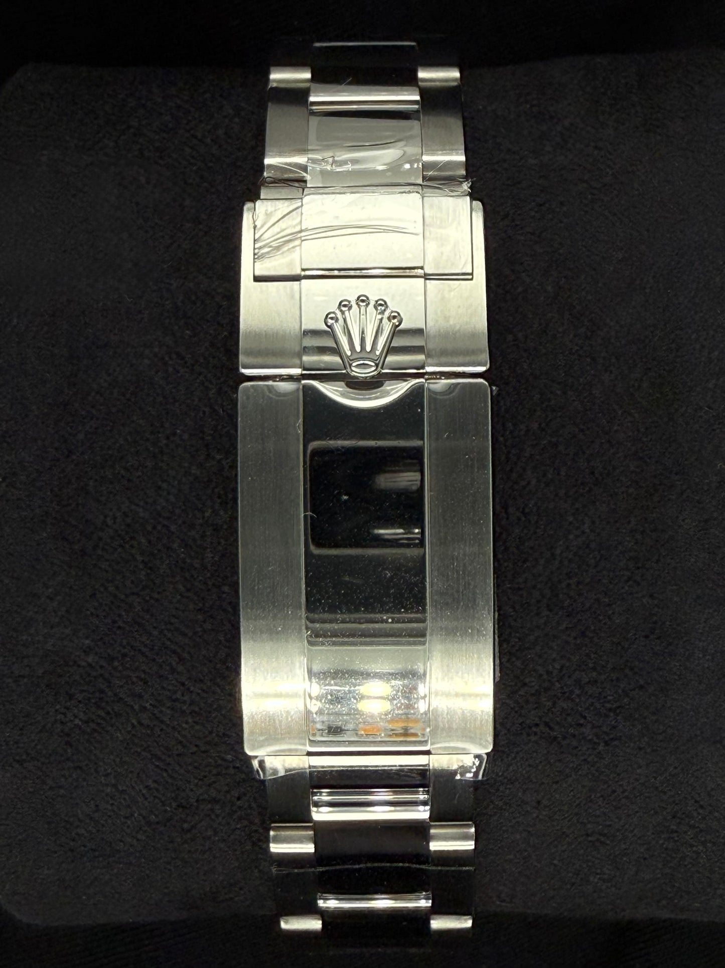 Rolex Yacht-Master 40 Rhodium Dial Platinum Bezel 126622 Clasp