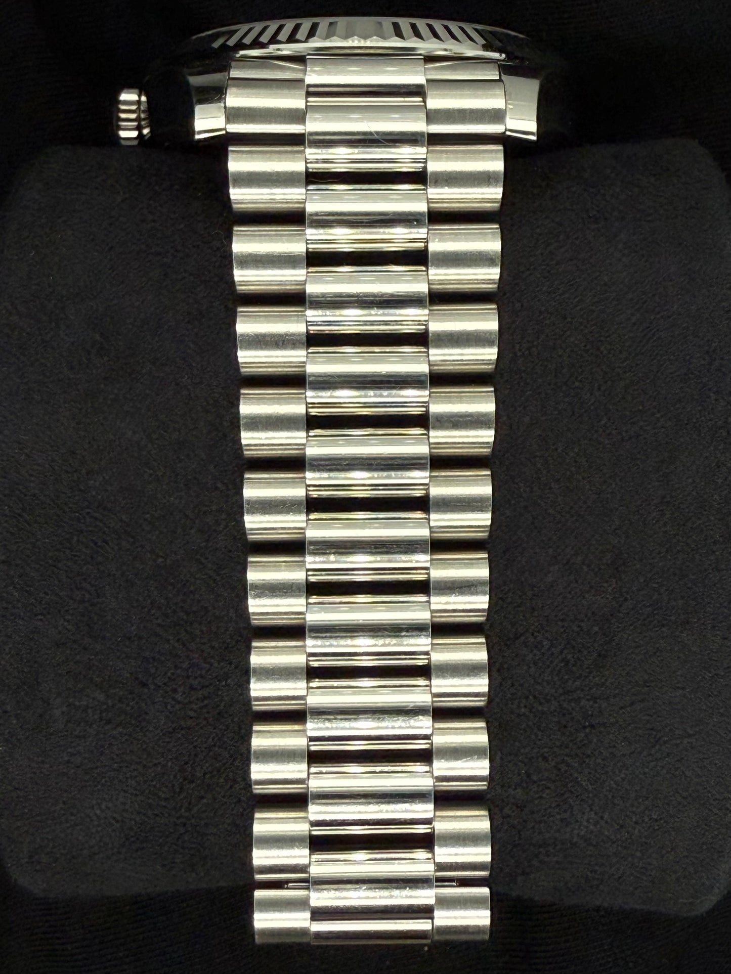 Rolex Day-Date 40 Platinum Ice Blue Diamond Baguette Dial 228236 bracelet