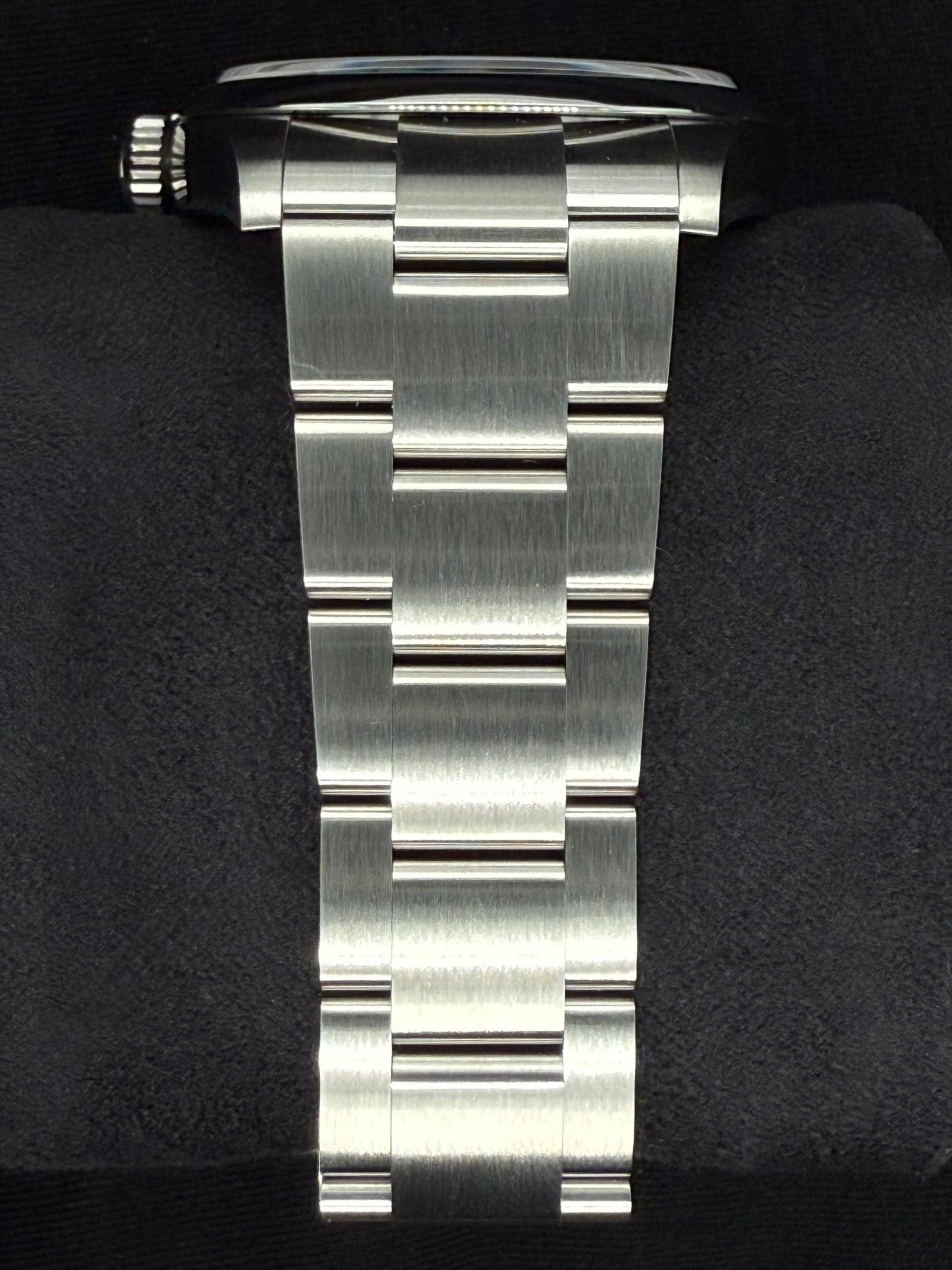 Rolex Oyster Perpetual 41 Med Blue Dial Oyster Bracelet 134300 | 2025 | 41mm