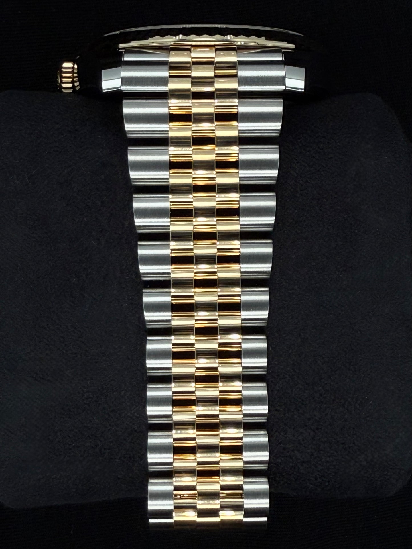 Rolex Datejust 41 Two Tone Black Diamond Dial Jubilee 126333 | 2025 | 41mm