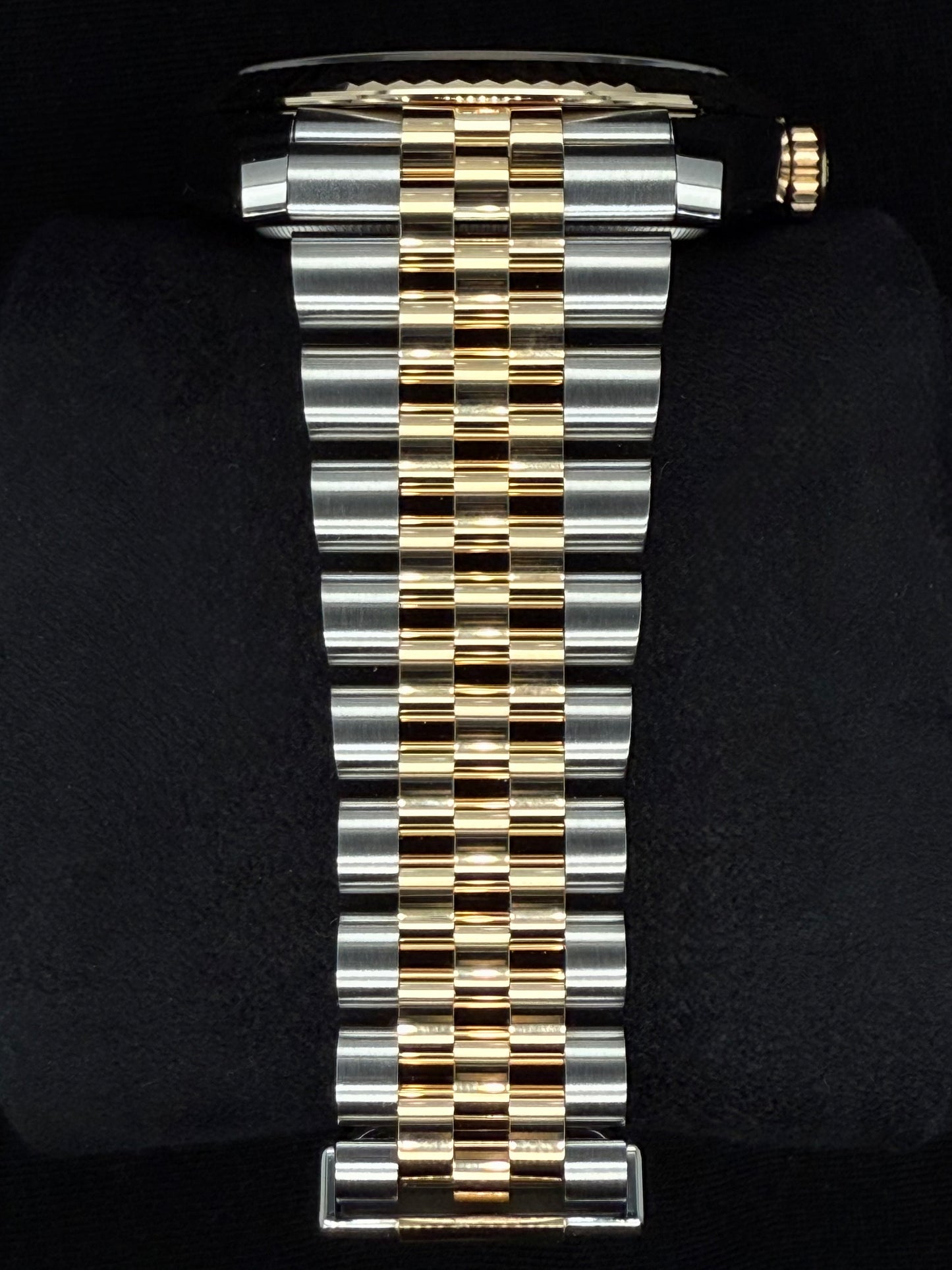 Rolex Datejust 41 Two Tone Black Diamond Dial Jubilee 126333 | 2025 | 41mm