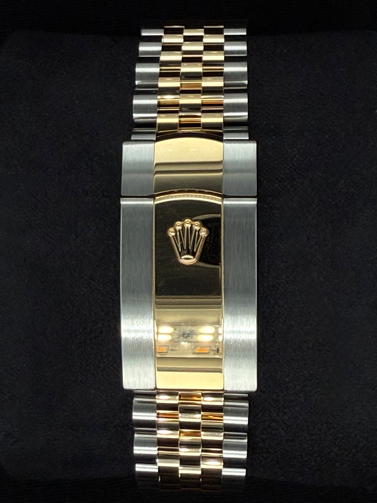 Rolex Datejust 41 Two Tone Black Diamond Dial Jubilee 126333 | 2025 | 41mm