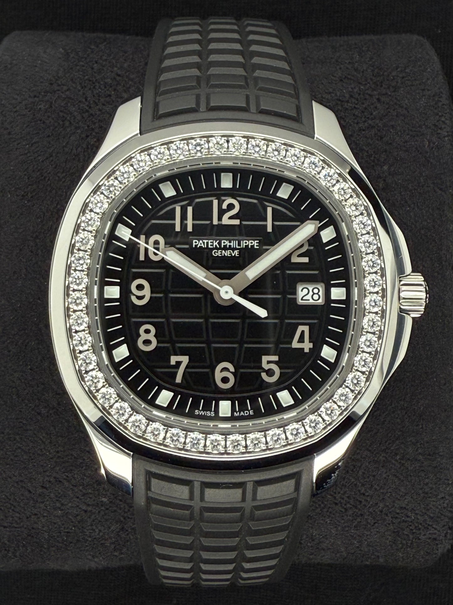 Patek Philippe Aquanaut Luce Black Stainless Steel Diamond Bezel 5267/200A-001