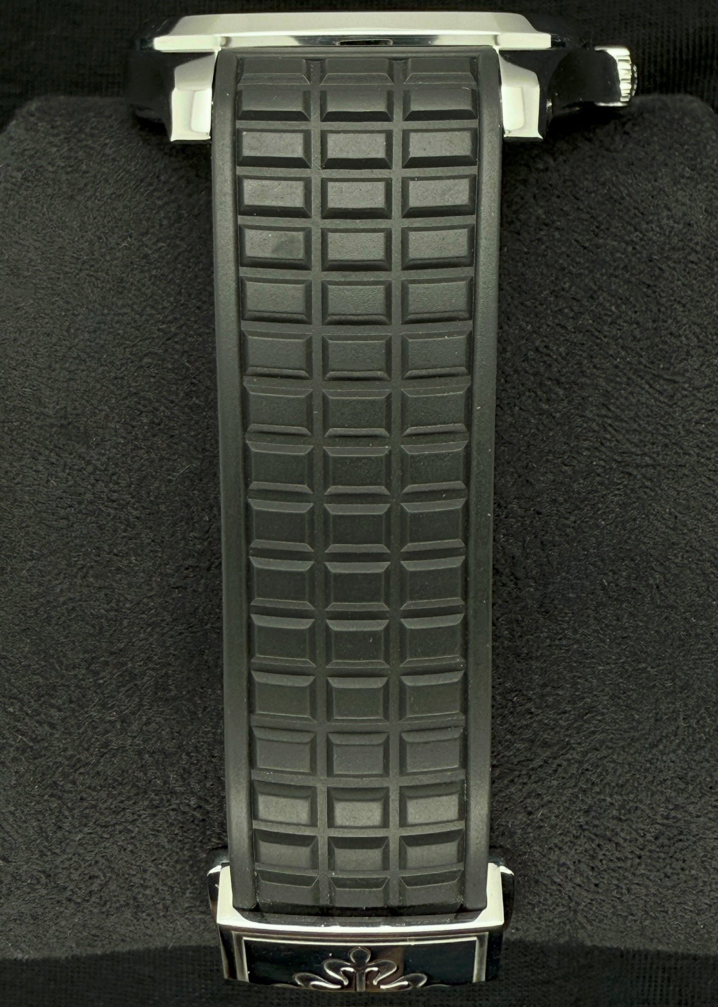 Patek Philippe Aquanaut Luce Black Stainless Steel Diamond Bezel 5267/200A-001 Strap 2