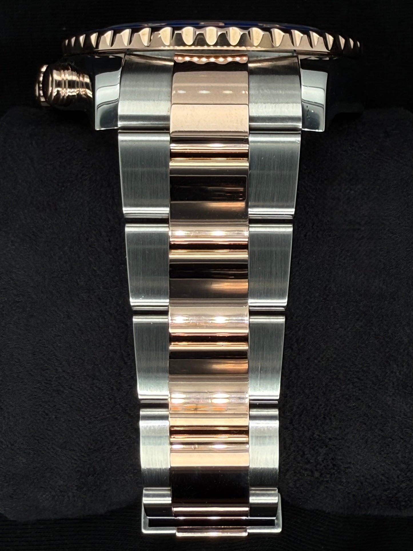Rolex Yacht-Master 2 Two Tone Rose Gold 116681 | 2019 | 44mm