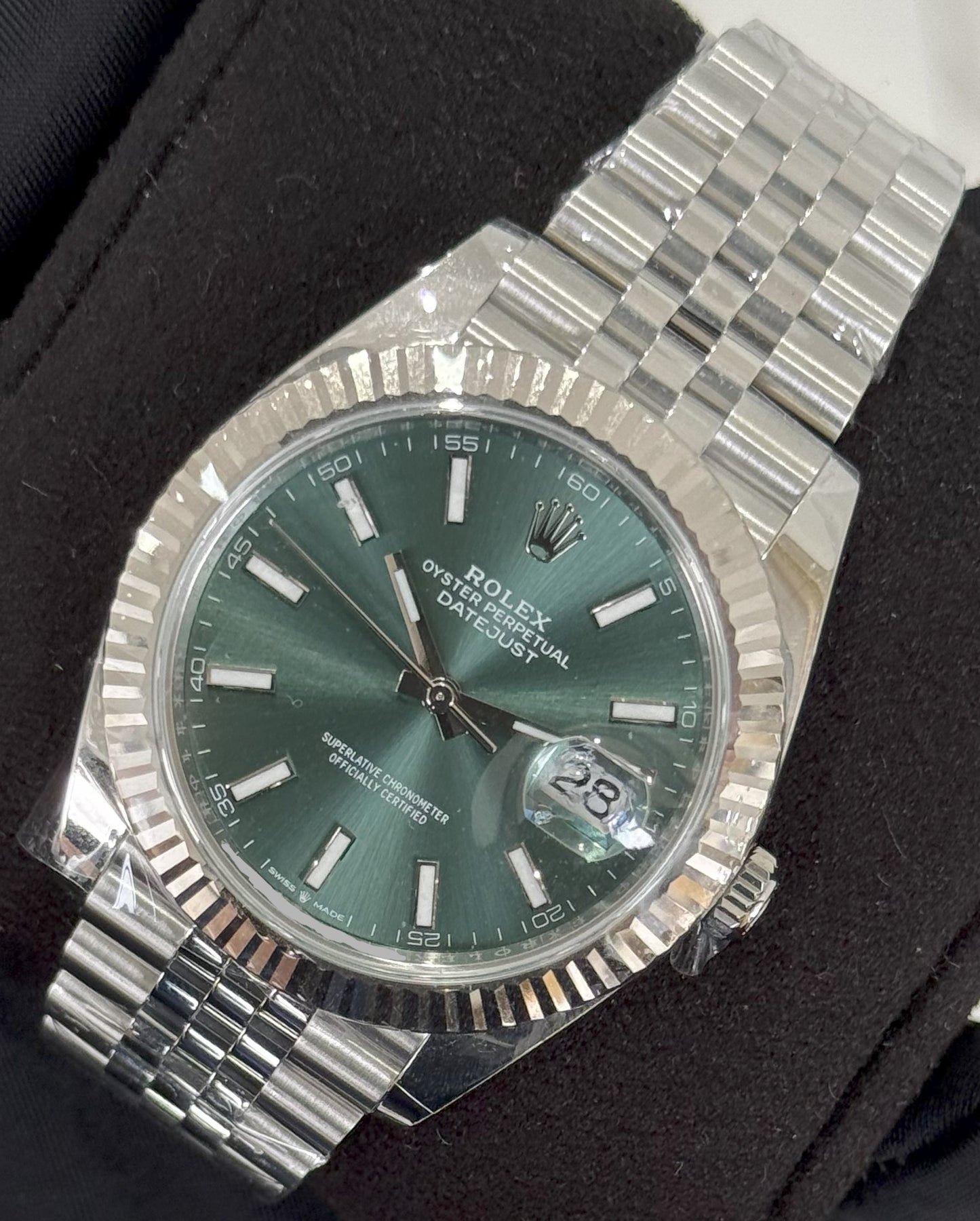 Rolex Datejust 41 Mint Green Dial Fluted Bezel Jubilee Stainless Steel 126334 front right