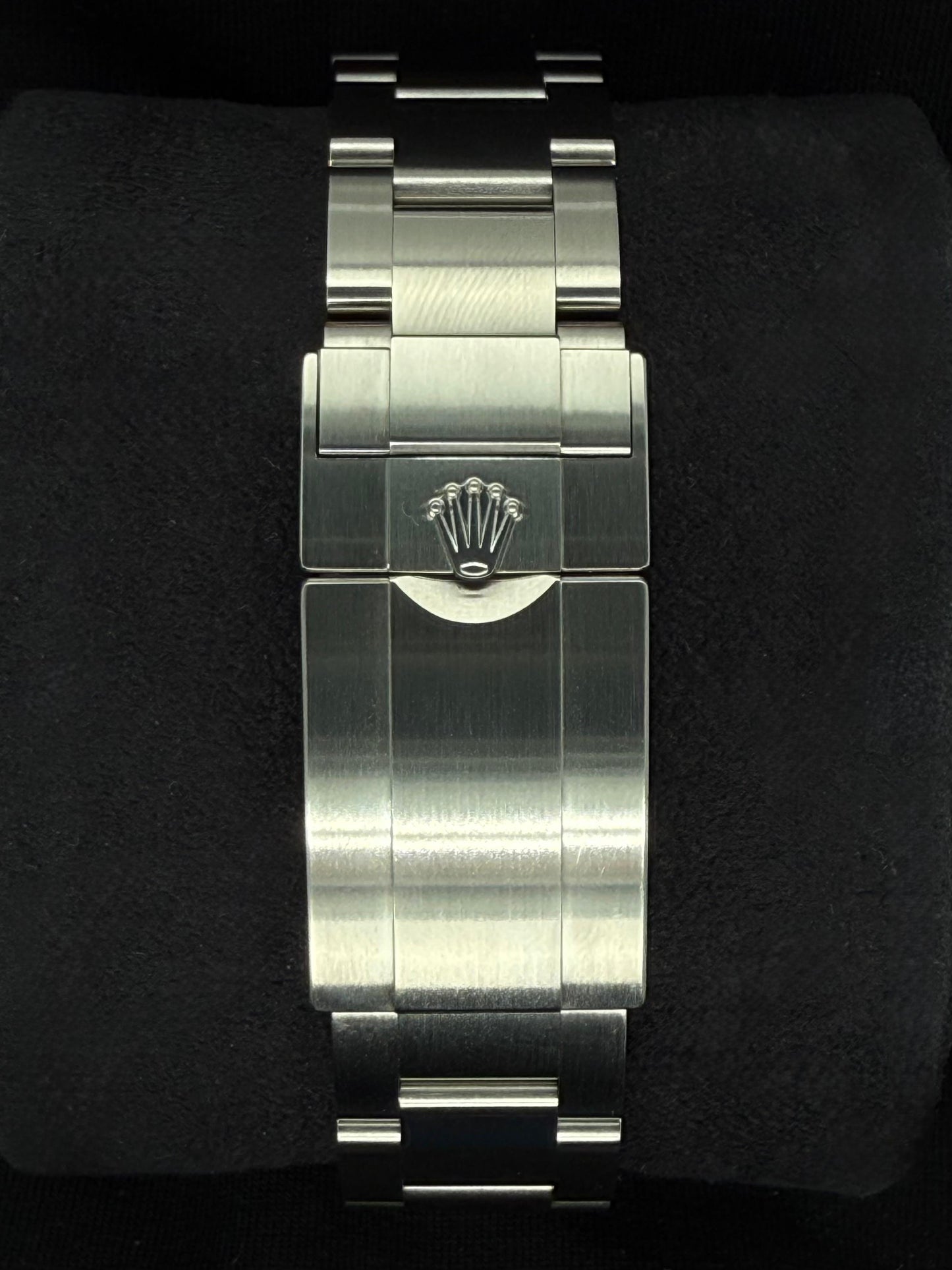 Rolex Explorer Black Dial Oyster Stainless Steel 224270 clasp
