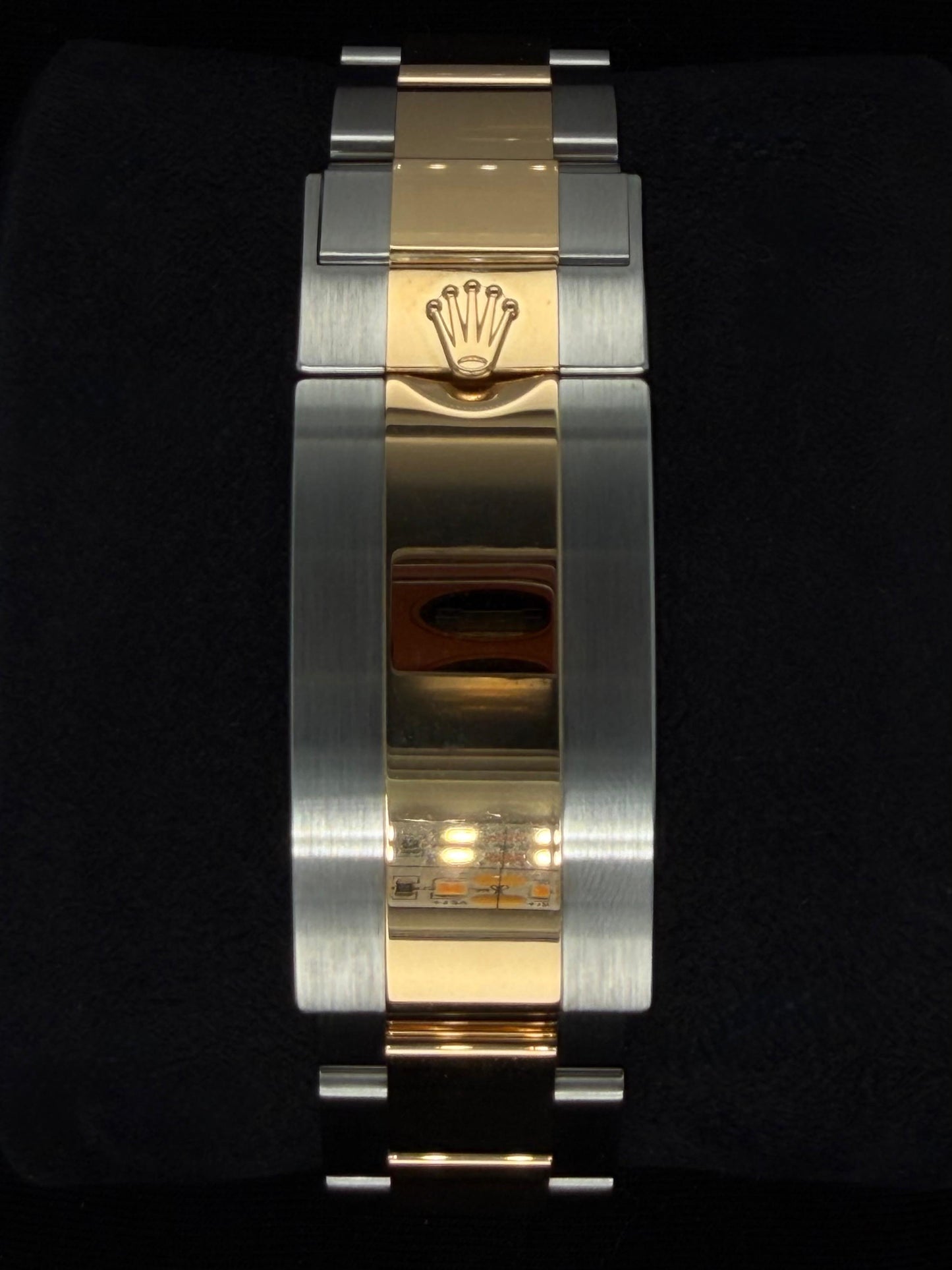 Rolex Submariner Date "Bluesy" Ceramic Gold & Steel 126613LB | 2026 | 41mm