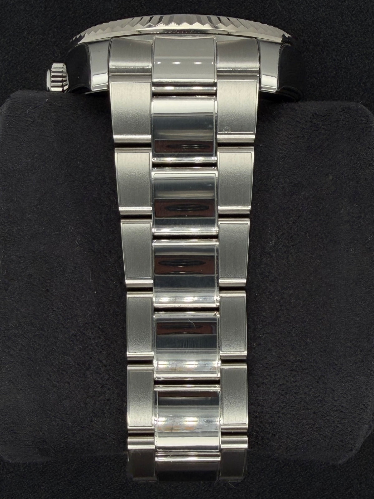 Rolex Sky-Dweller White Dial Oystersteel 326934 | 2023 | 42mm