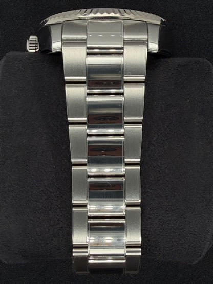 Rolex Sky-Dweller White Dial Oystersteel 326934 | 2023 | 42mm