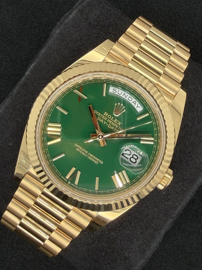 Rolex Day-Date 40 18ct Yellow Gold Fluted President ‘Money’ Green Dial 228238 | 2026 | 40mm