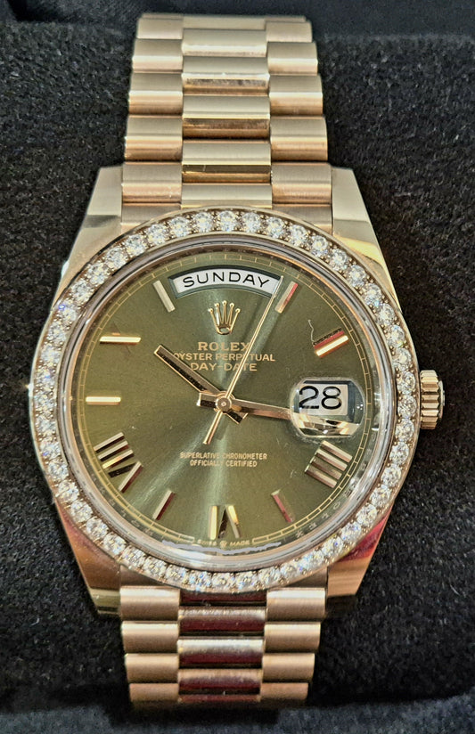 Rolex Day-Date 40 Factory Diamond Bezel Olive Green Roman Dial 228345RBR front