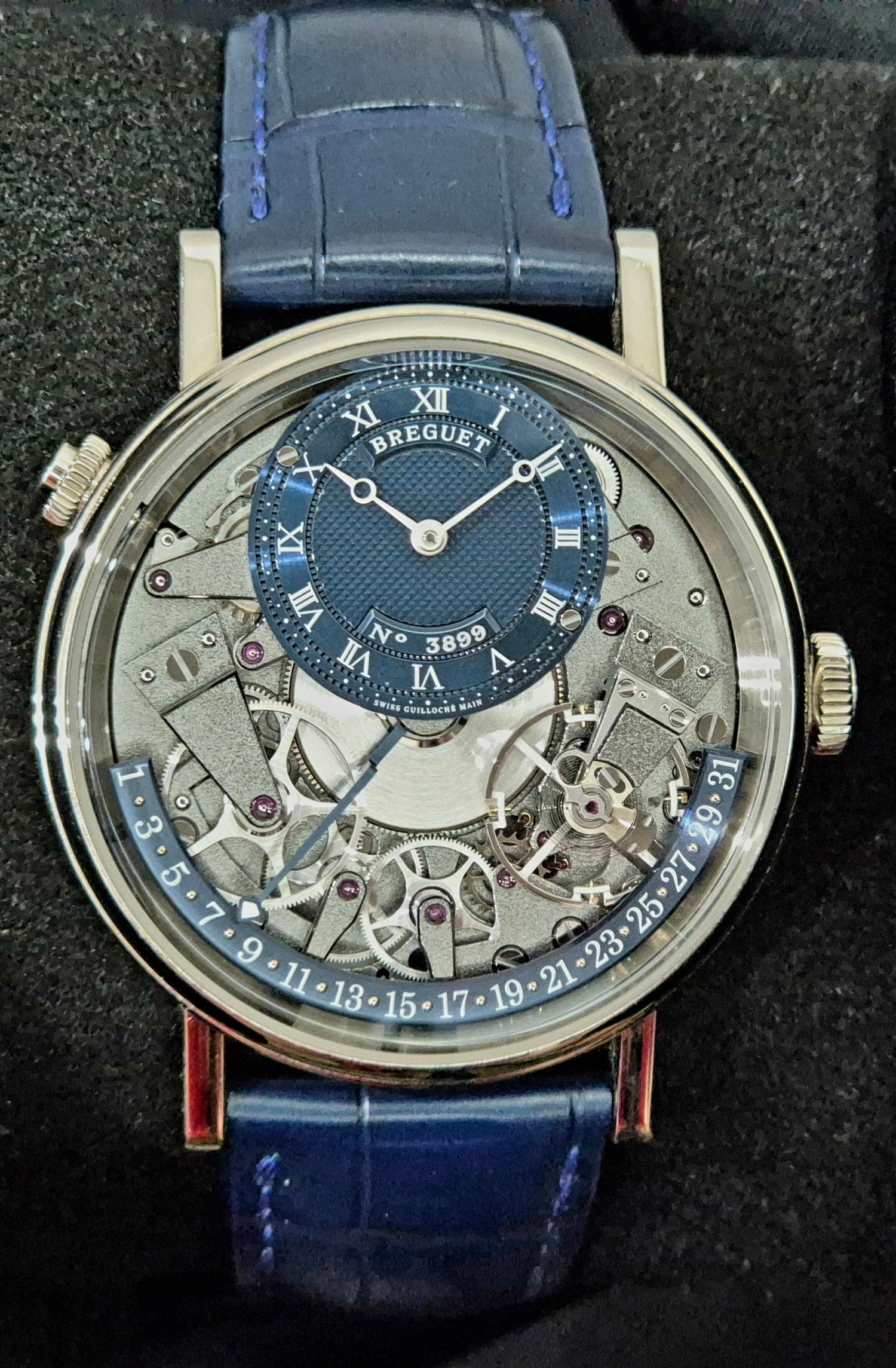 Breguet Tradition Automatic Retrograde Date 7597BB/GY/9WU front