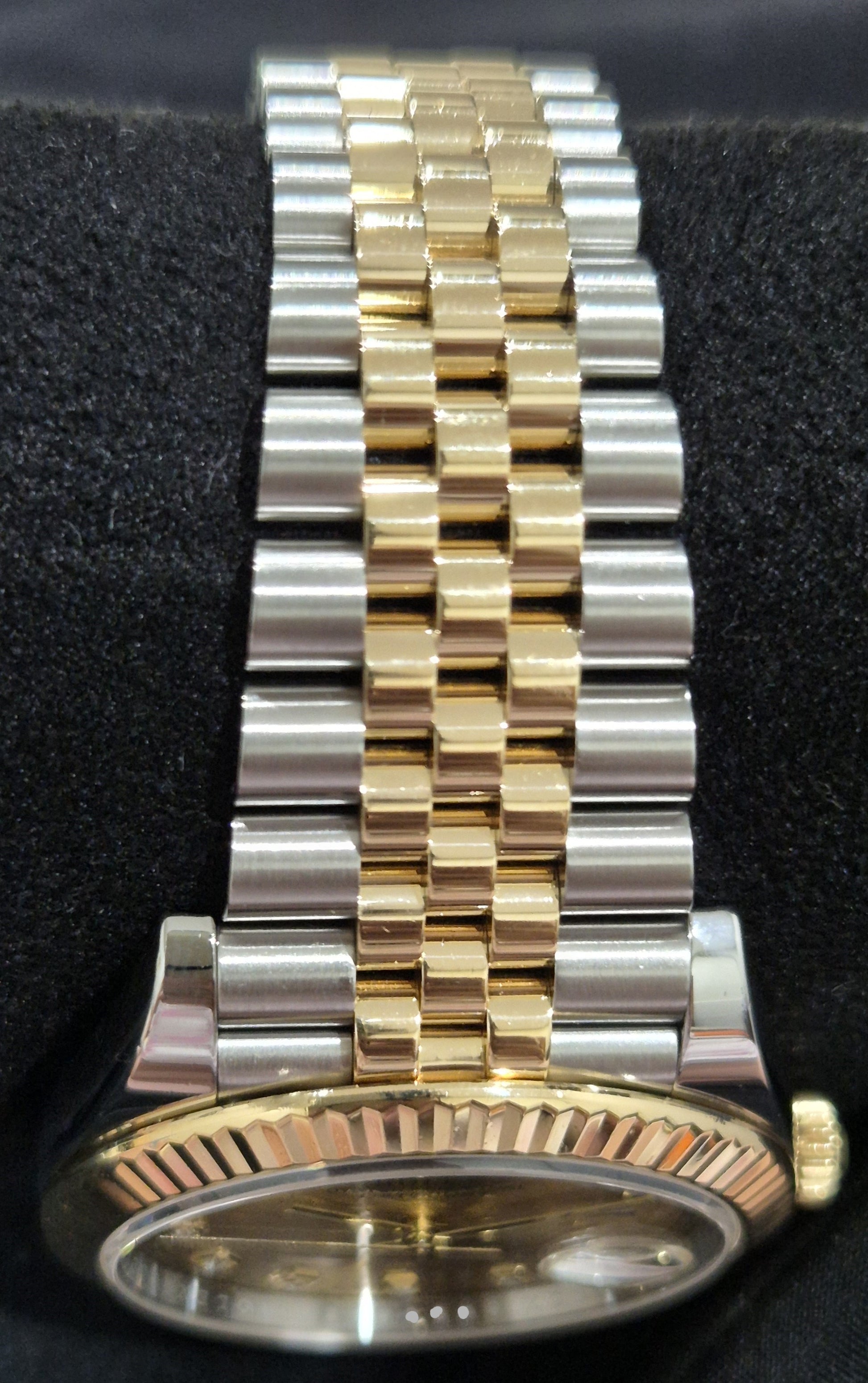 Rolex Datejust 41 Two Tone Yellow Gold Champagne Diamond Dial 126333 bracelet