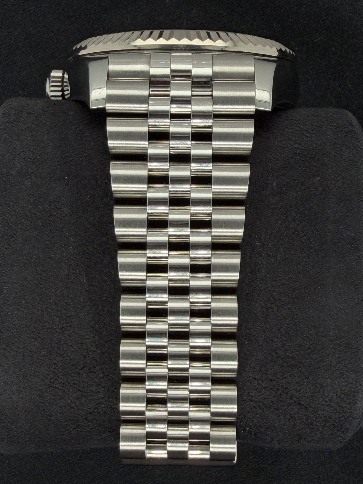 Rolex Sky-Dweller Blue Dial Jubilee 326934 | 2022 | 42mm