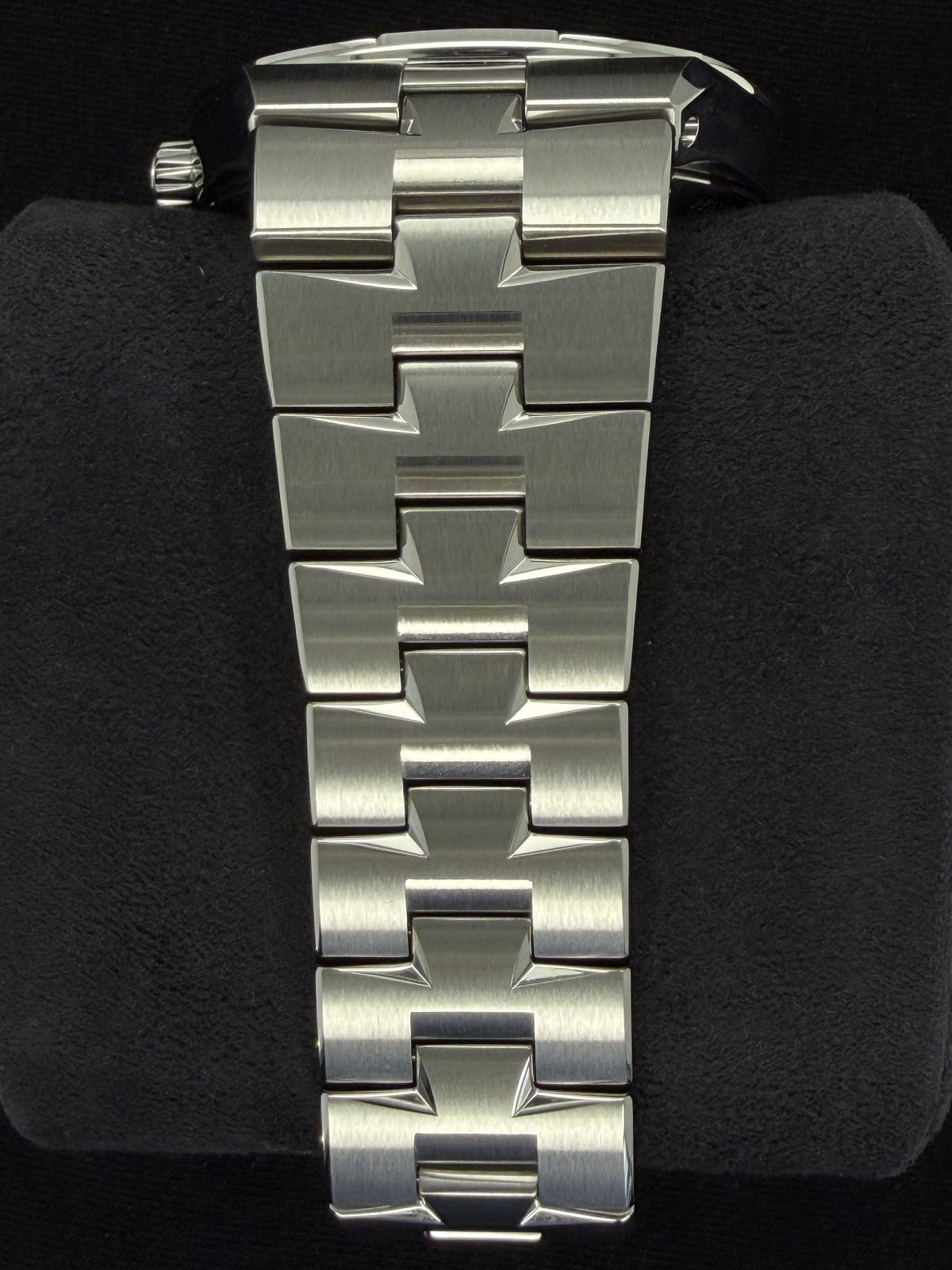Vacheron Constantin Overseas ‘Black’ 4520V/210A-B483 | 2026 | 41mm