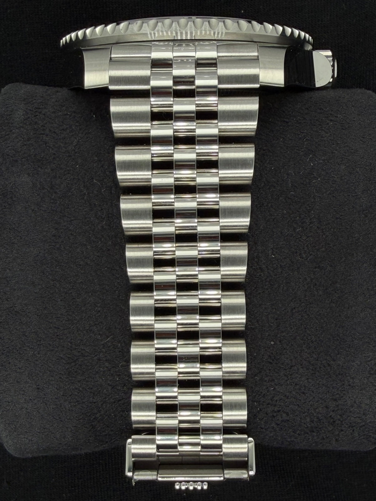 Rolex GMT-Master II Bruce Wayne Jubilee 126710GRNR | 2026 | 40mm