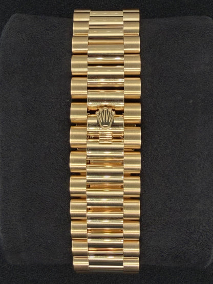 Rolex Day-Date 40 18ct Yellow Gold Fluted President ‘Money’ Green Dial 228238 | 2026 | 40mm