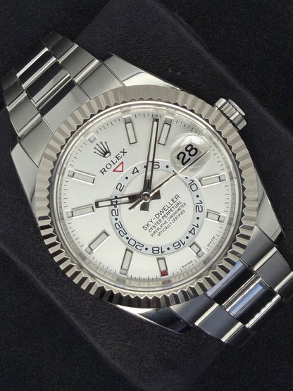 Rolex Sky-Dweller White Dial Oystersteel 326934 | 2023 | 42mm