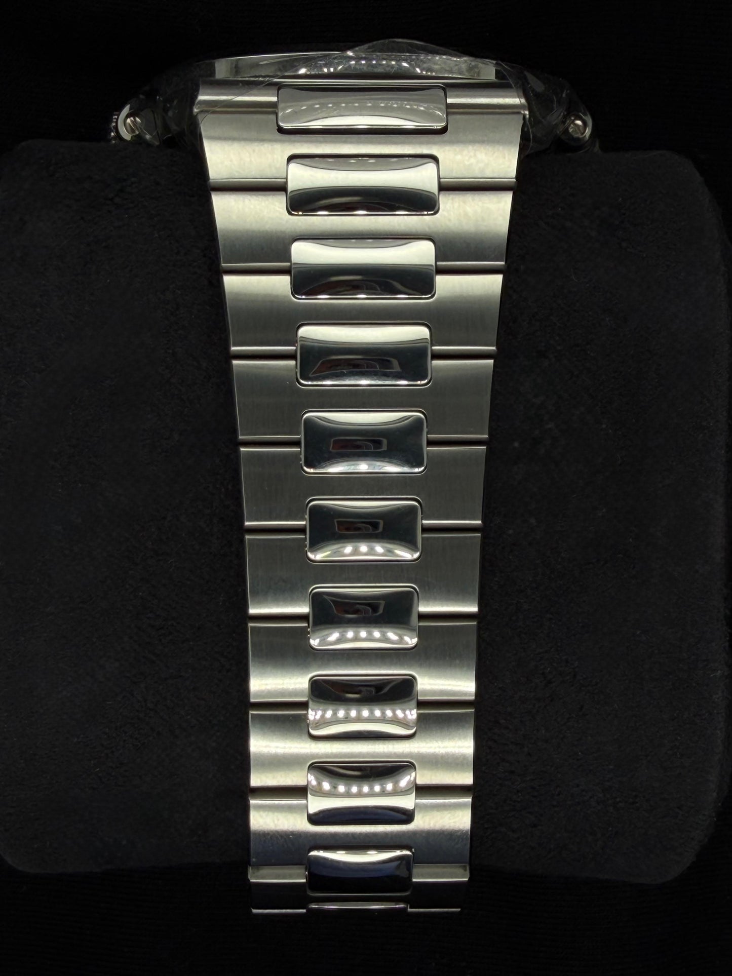 Patek Philippe Nautilus White Piano Dial Stainless Steel 5711/1A-011 | 2019 | 40mm