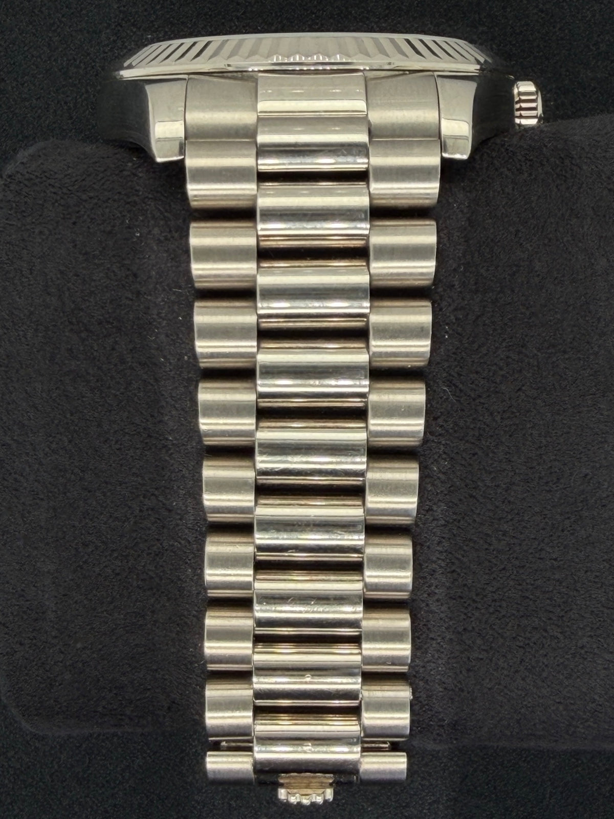 Rolex Day-Date II Silver Diamond Dial White Gold 218239 | 2012 | 41mm