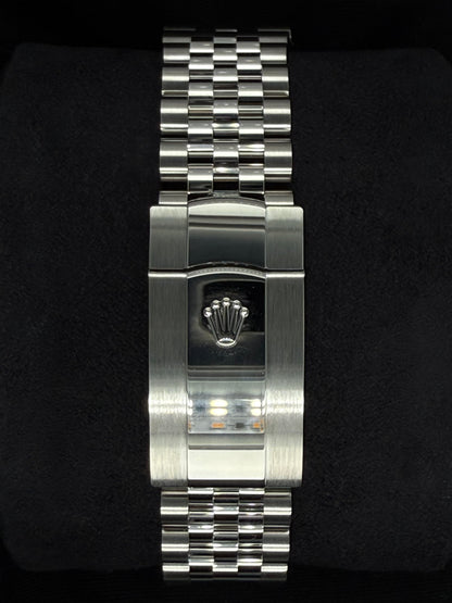 Rolex Datejust 36 Mother of Pearl ‘MOP’ Diamond Dial with Factory-Set Diamond Bezel Oystersteel Jubilee 126284RBR | 2025 | 36mm