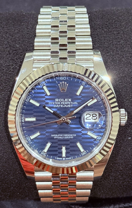 Rolex Datejust 41 Blue Motif Fluted Jubilee 126334 front