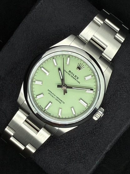 Rolex Oyster Perpetual 31 Pistachio Green Dial Oyster Bracelet 277200 | 2025 | 31mm