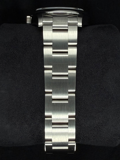 Rolex Oyster Perpetual 31 Pistachio Green Dial Oyster Bracelet 277200 | 2025 | 31mm