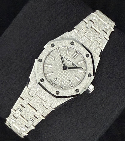 Audemars Piguet Royal Oak Lady Frosted Mini 67653BC | 2025 | 28mm
