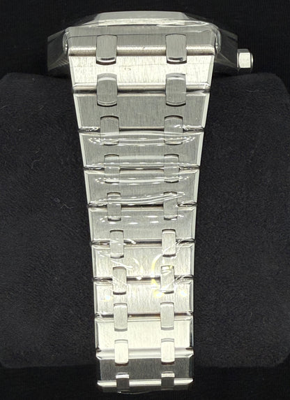 Audemars Piguet Royal Oak 18KT White Gold Blue Dial Limited Edition 1/300 15503BC | 2021 | 41mm