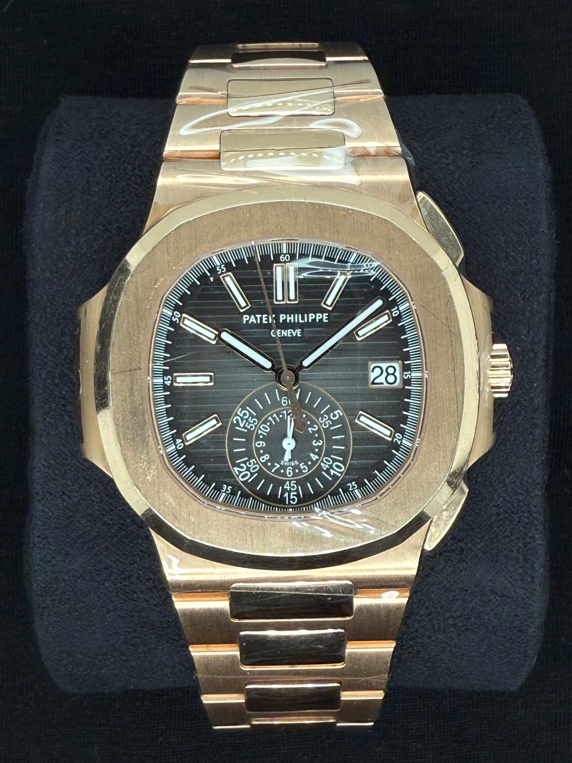 Patek Philippe Nautilus Grey Dial 18ct Rose Gold 5980/1R-001