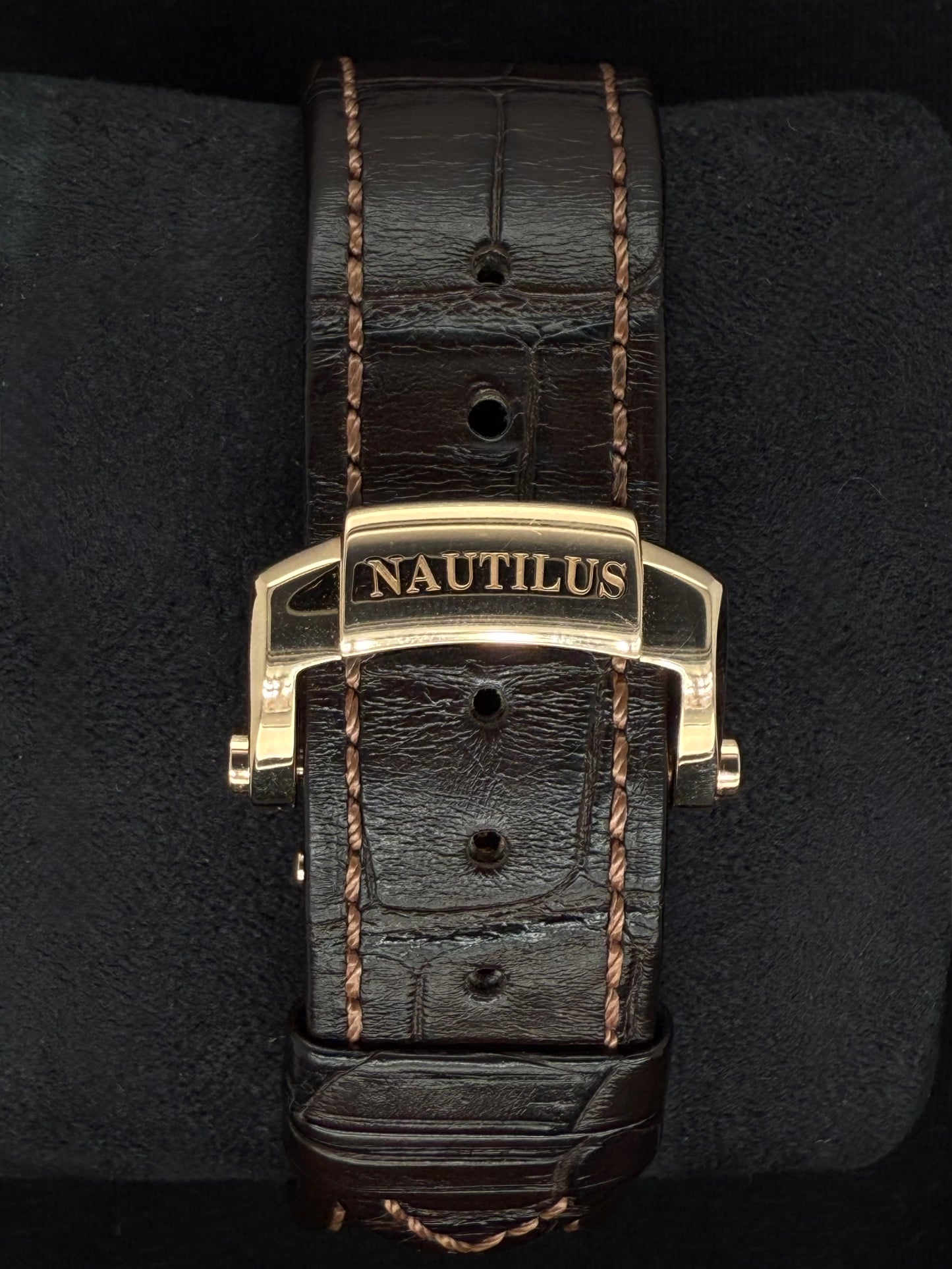 Patek Philippe Nautilus 18ct Rose Gold Brown Dial 5980R-001 clasp