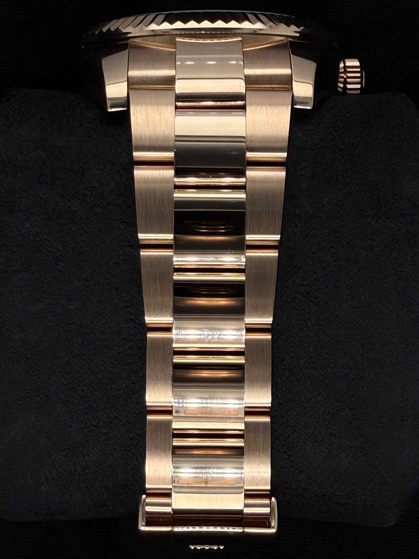 Rolex Sky-Dweller 18ct Rose Gold Chocolate Arabic Dial 326935 | 2017 | 42mm