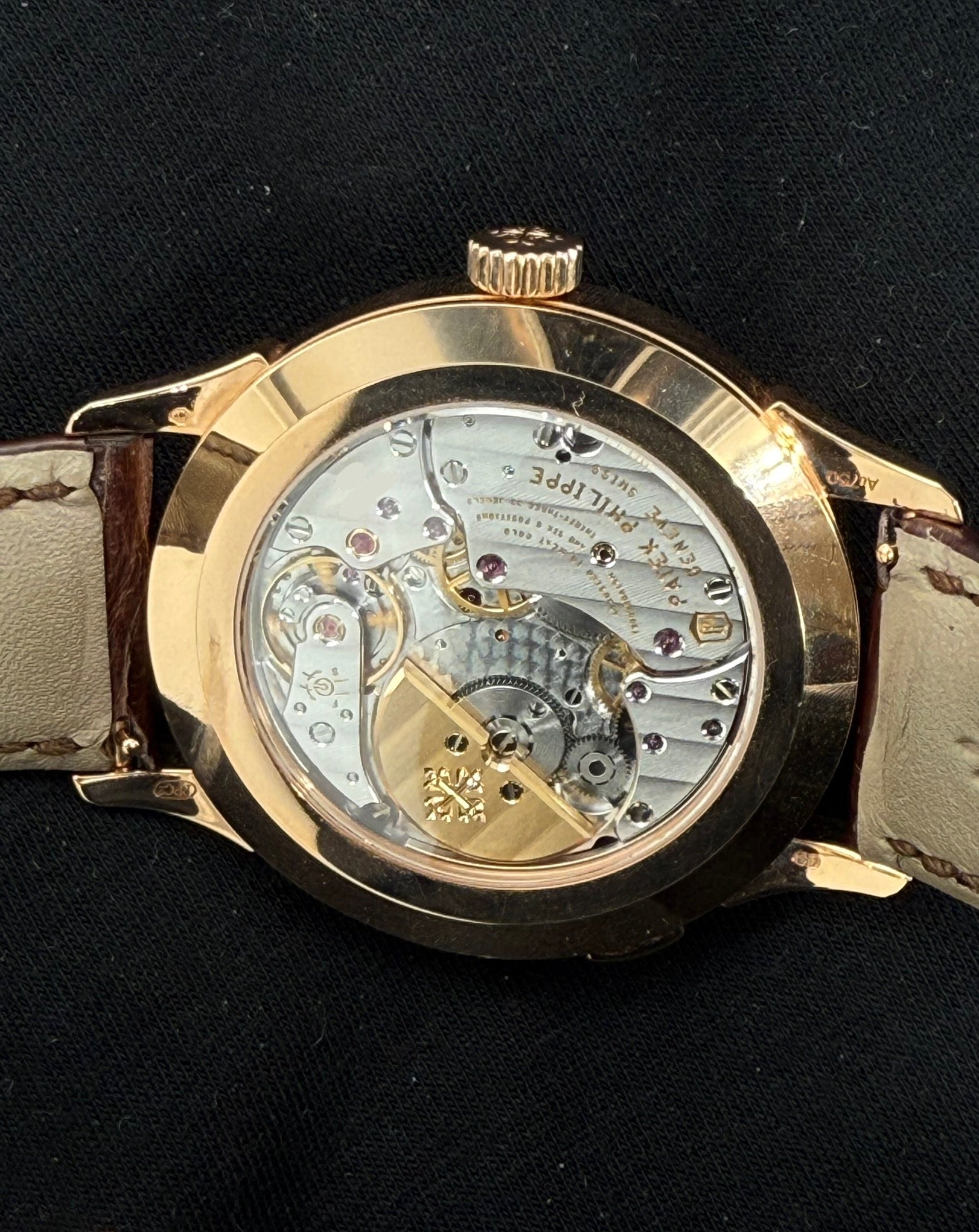 Patek Philippe World Time Rose Gold 5230R-012 open case