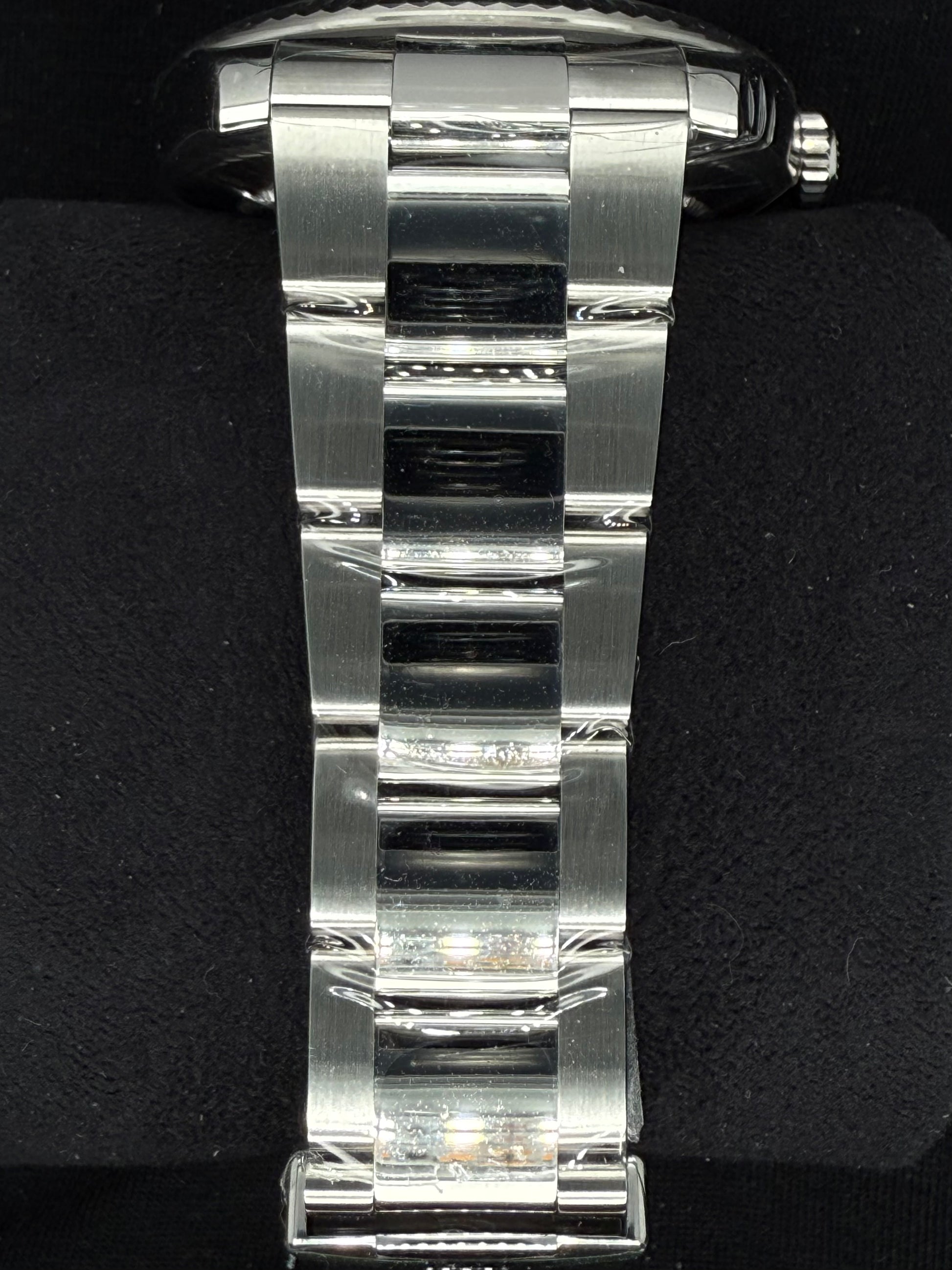 Rolex Datejust 41 Blue Diamond Dial Fluted Oystersteel 126334 bracelet 2