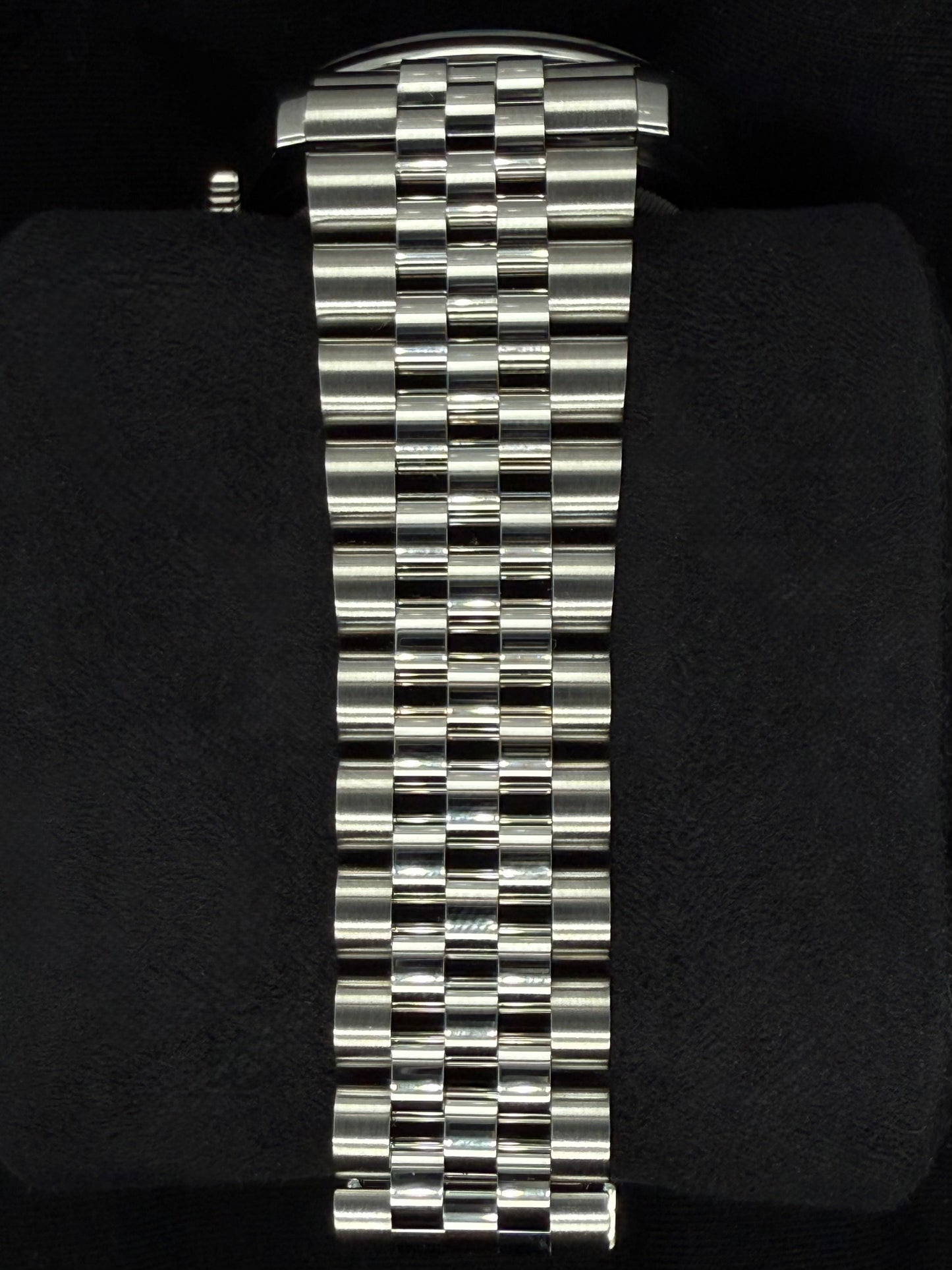 Rolex Datejust 36 White Roman Dial Jubilee 126200 | 2021 | 36mm