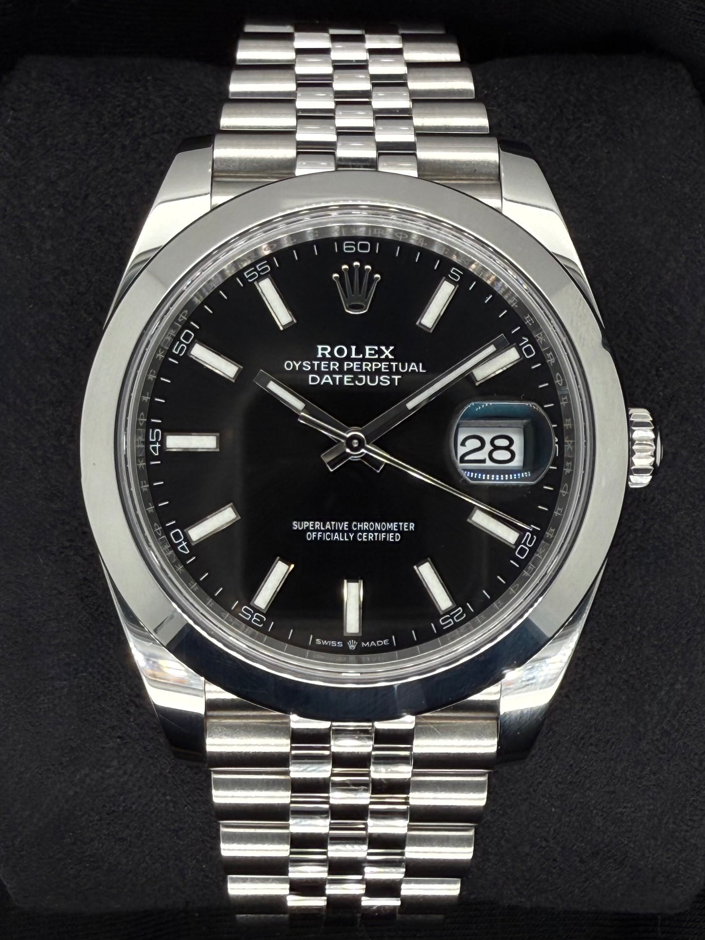 Rolex Datejust 41 Black ‘Sticks’ Dial Oystersteel Smooth Jubilee 126300 | 2023 | 41mm