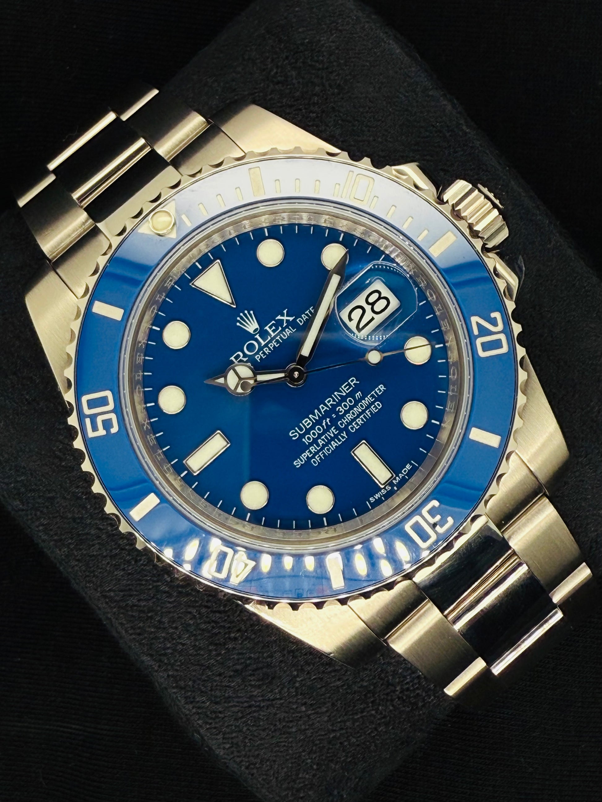 Rolex Submariner Date “Smurf” Blue Dial White Gold 116619LB left