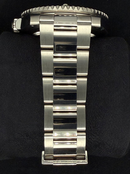 Rolex Submariner Date “Smurf” Blue Dial White Gold 116619LB bracelet