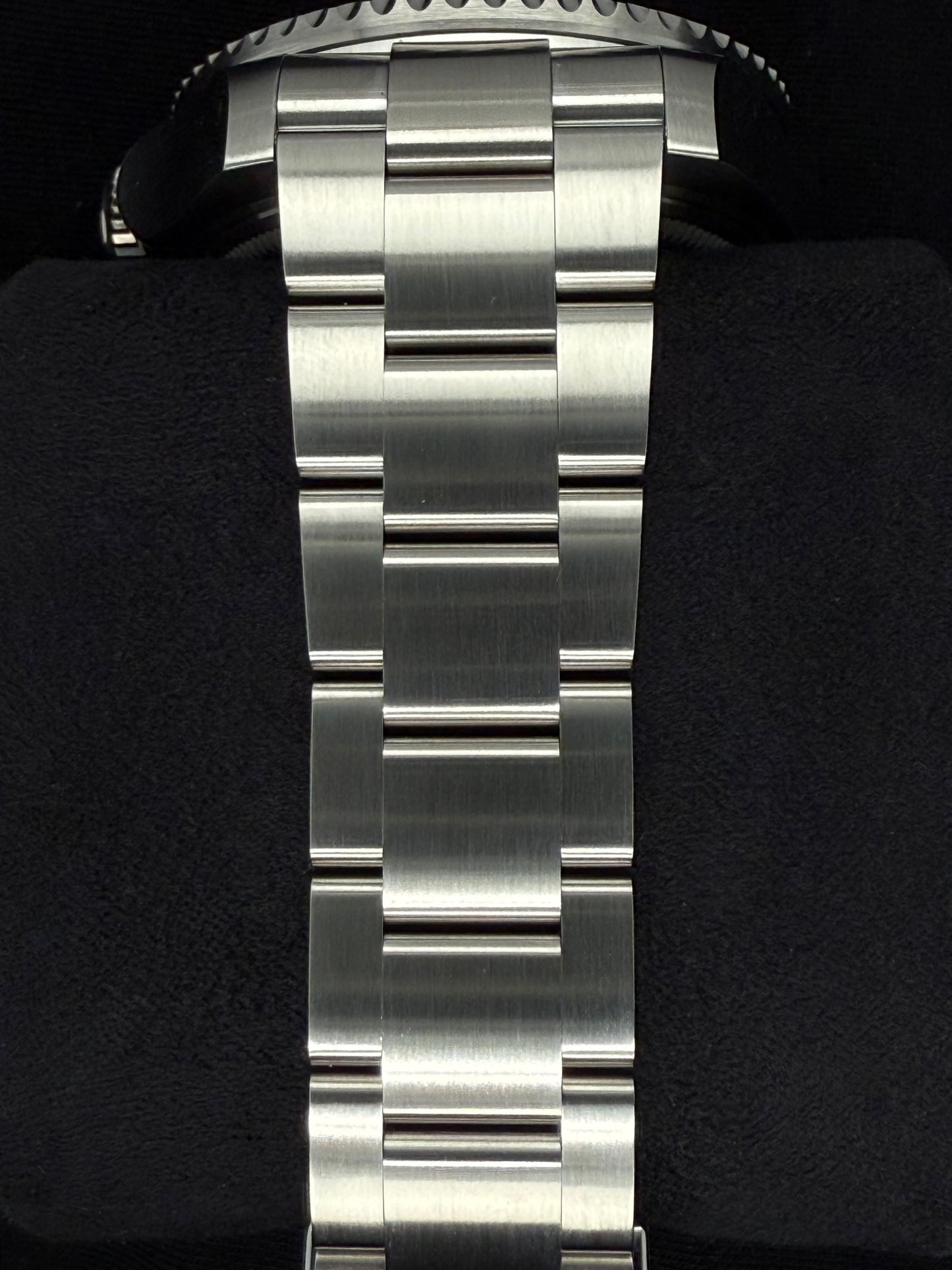 Rolex Sea-Dweller Deepsea D-Blue 'James Cameron' Dial 126660 bracelet