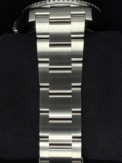 Rolex Sea-Dweller Deepsea D-Blue 'James Cameron' Dial 126660 bracelet