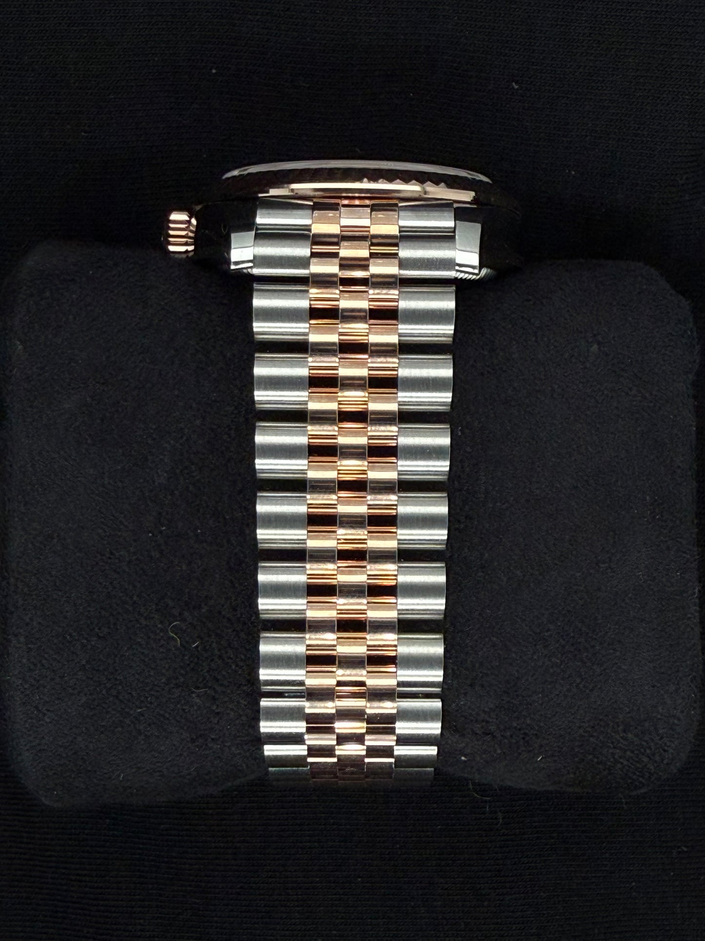 Rolex Datejust 31 Sundust Pink ‘Sticks’ Dial Jubilee Two Tone Rose Gold 278271 bracelet