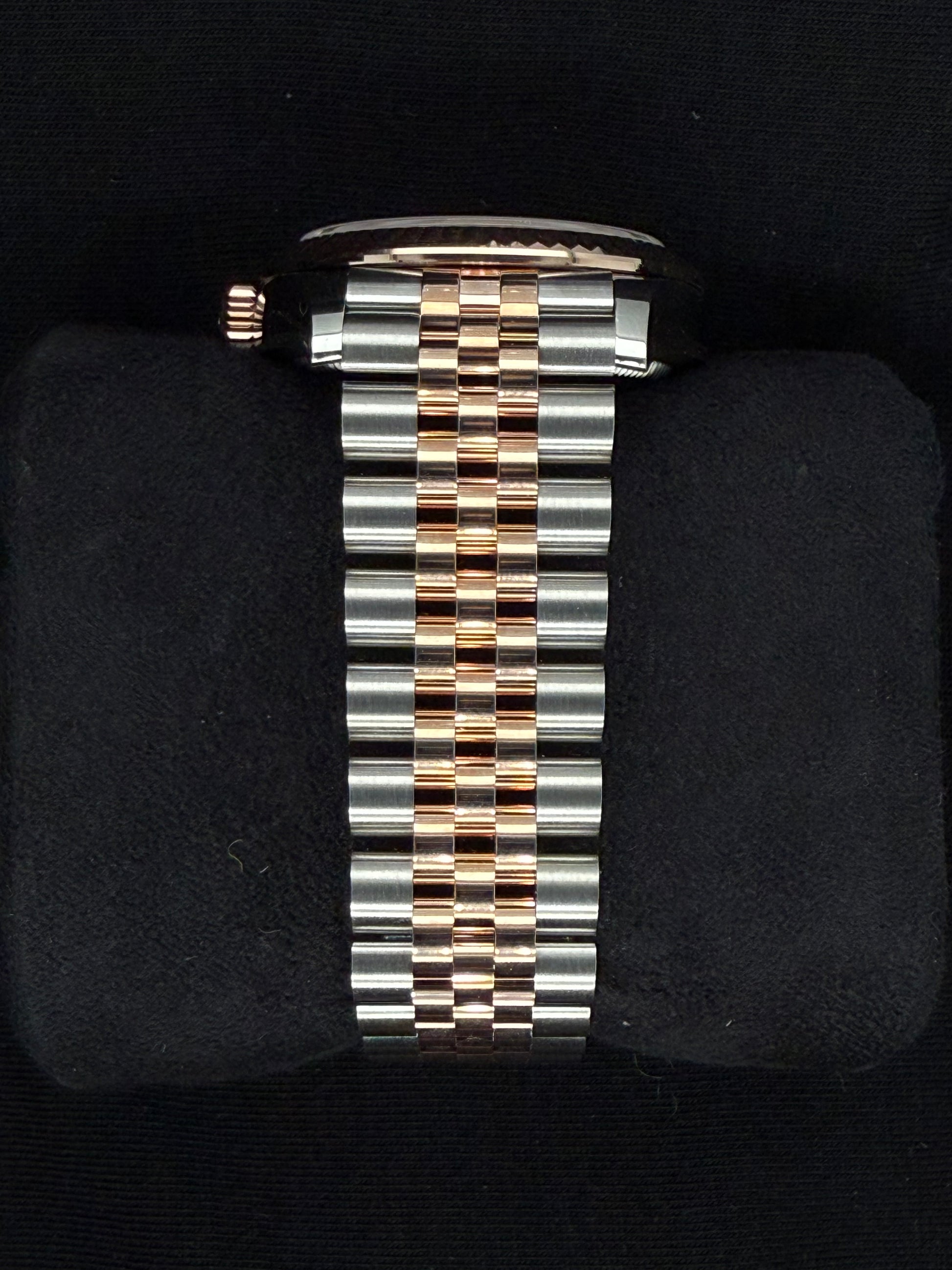 Rolex Datejust 31 Sundust Pink ‘Sticks’ Dial Jubilee Two Tone Rose Gold 278271 bracelet