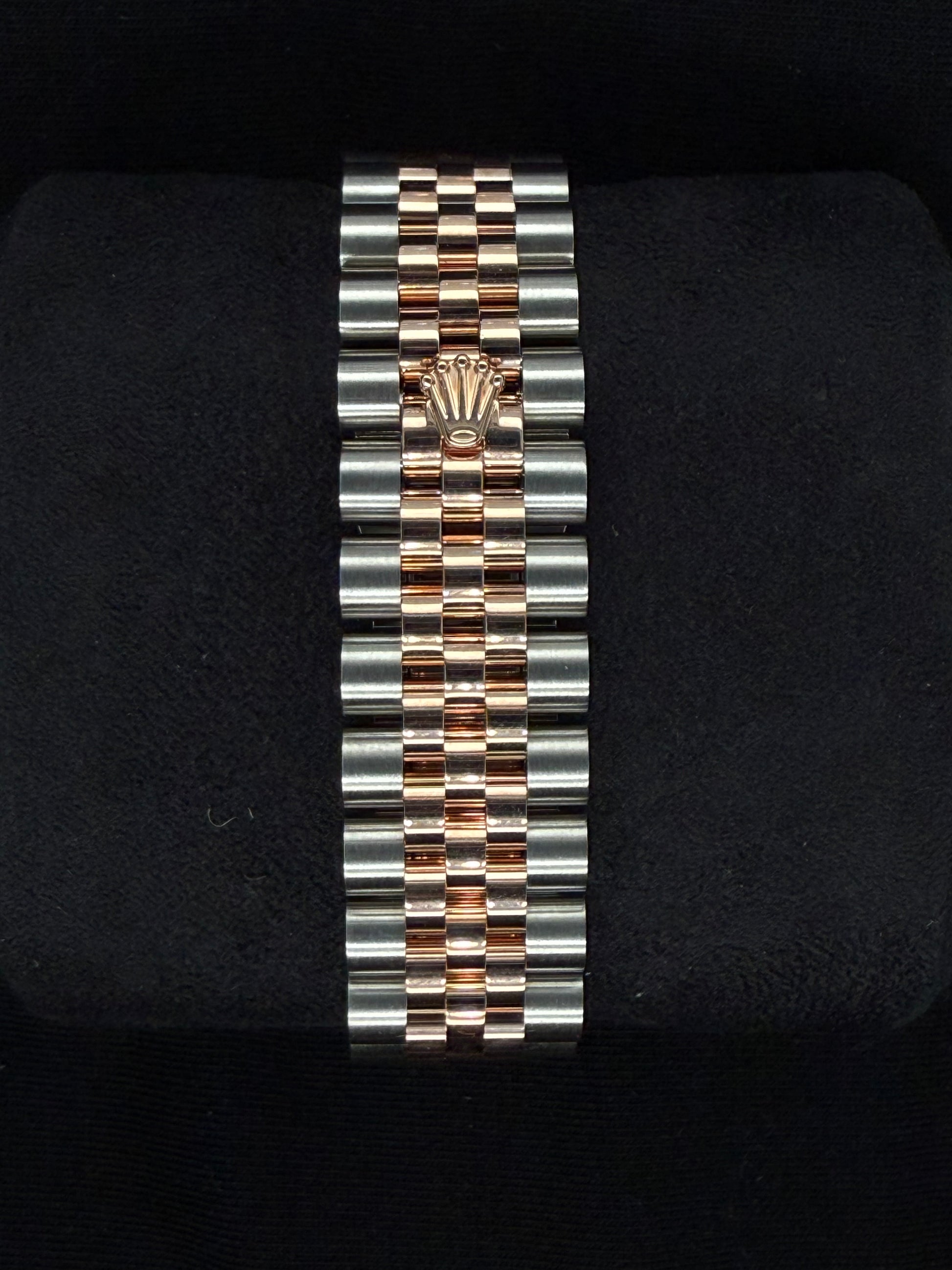 Rolex Datejust 31 Sundust Pink ‘Sticks’ Dial Jubilee Two Tone Rose Gold 278271 clasp