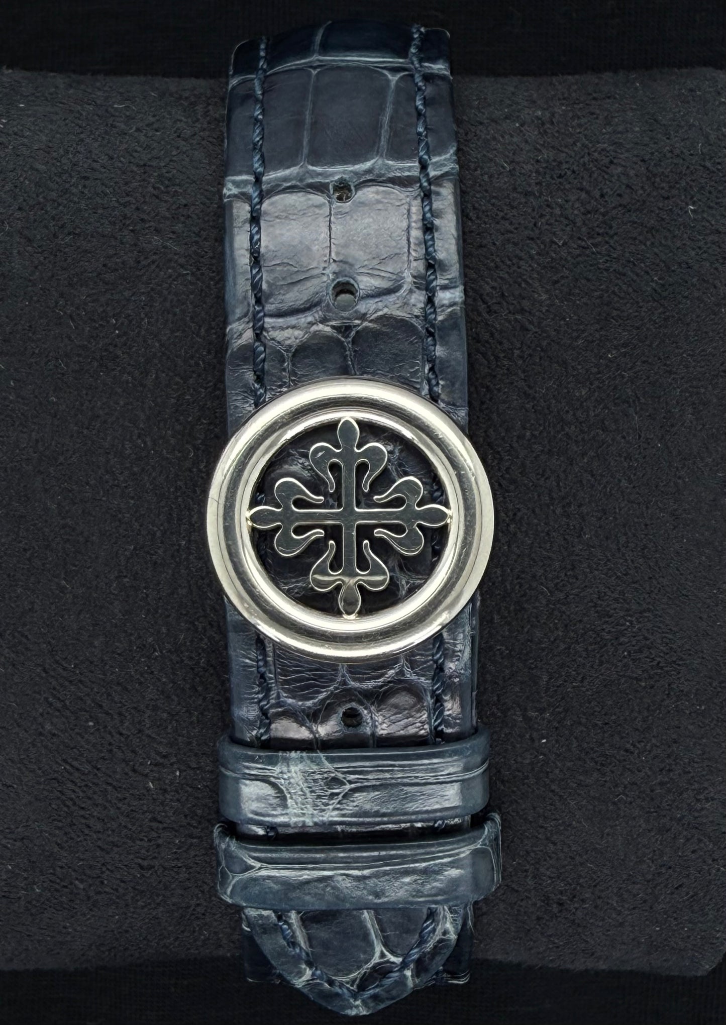 Patek Philippe Complications Annual Calendar 5205G-013 Clasp