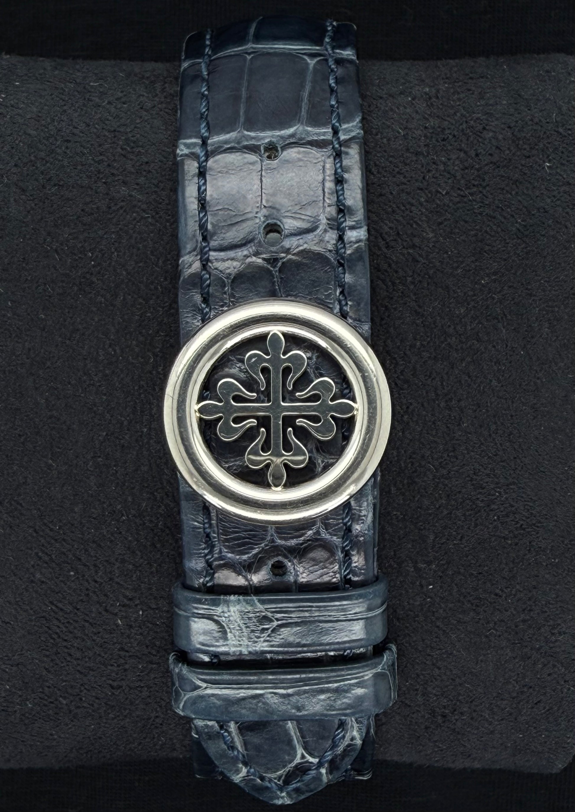 Patek Philippe Complications Annual Calendar 5205G-013 Clasp
